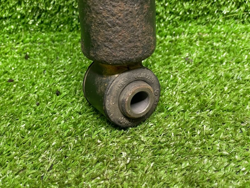 Амортизатор задний, 2000 рублей, Москва