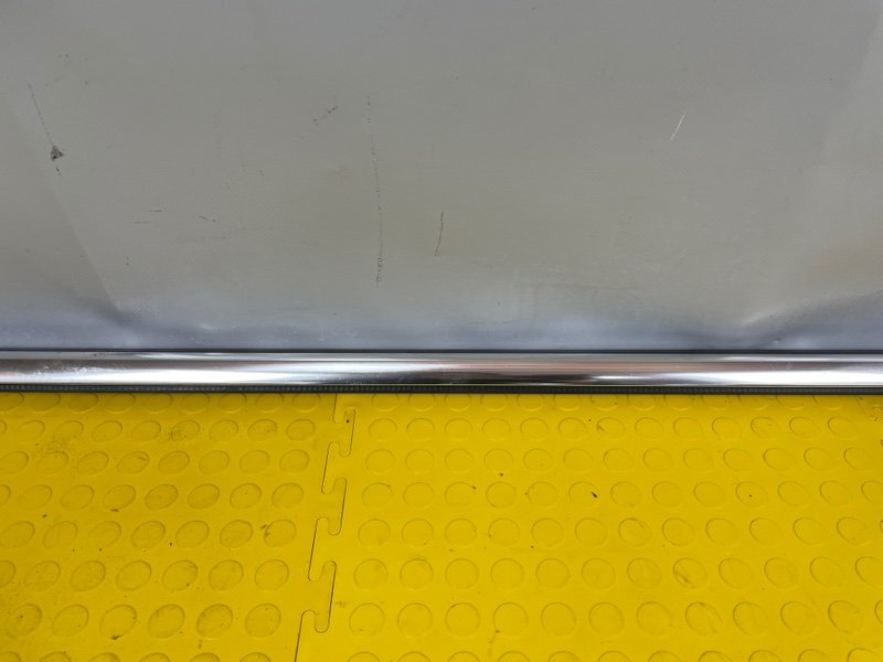 Молдинг стекла, 1000 рублей, Москва