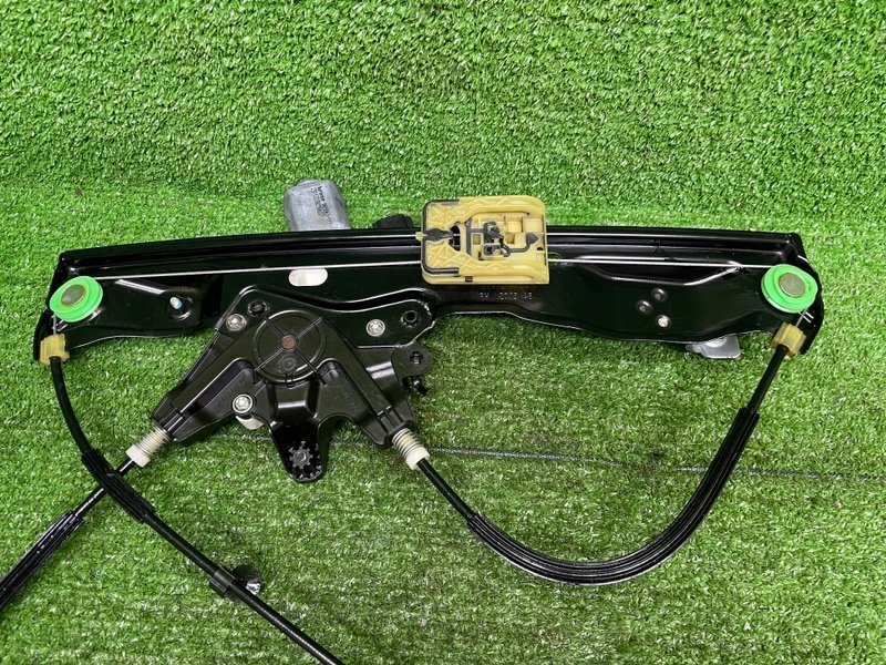 Стеклоподъемник передний, 3050 рублей, Москва