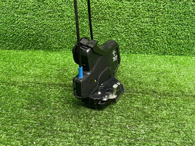 Замок двери задней левой, 3000 рублей, Москва