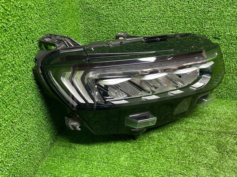 Фара правая, 30000 рублей, Москва