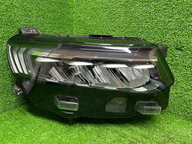 Фара правая, 30000 рублей, Москва