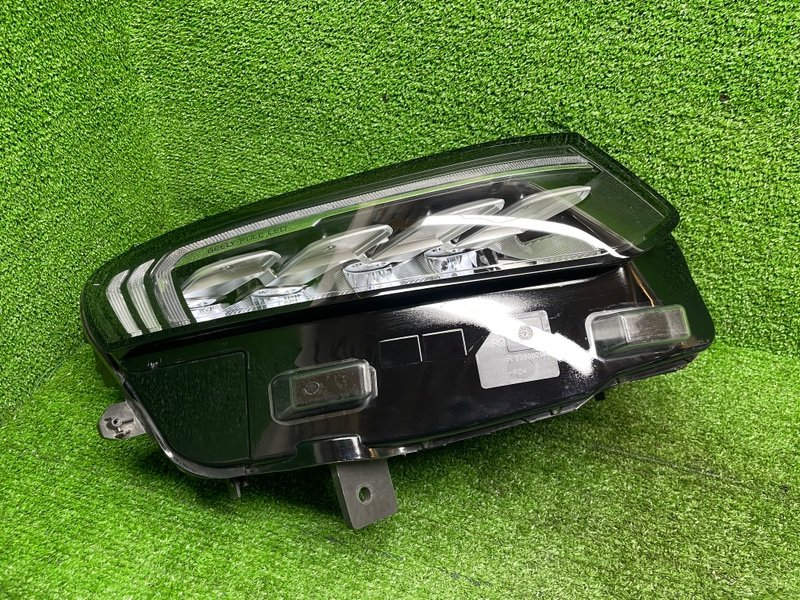 Фара правая, 30000 рублей, Москва