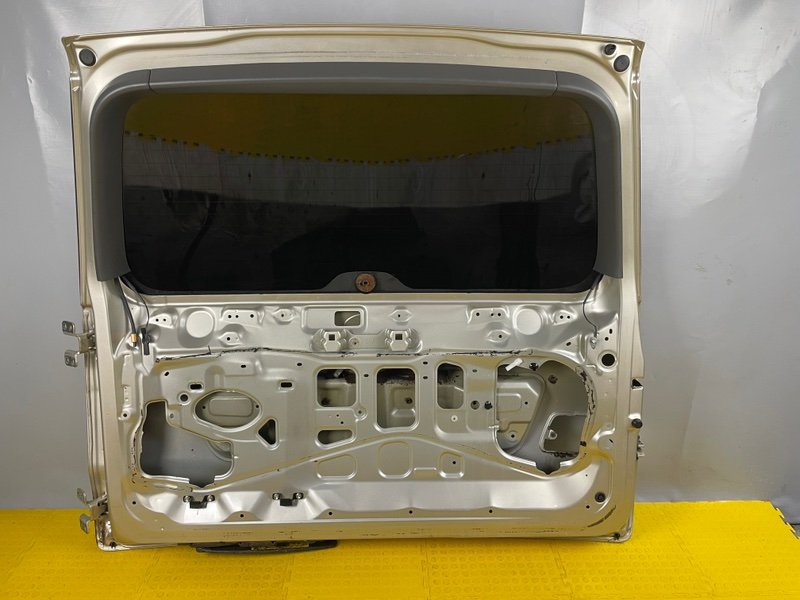 Дверь багажника, 60000 рублей, Москва