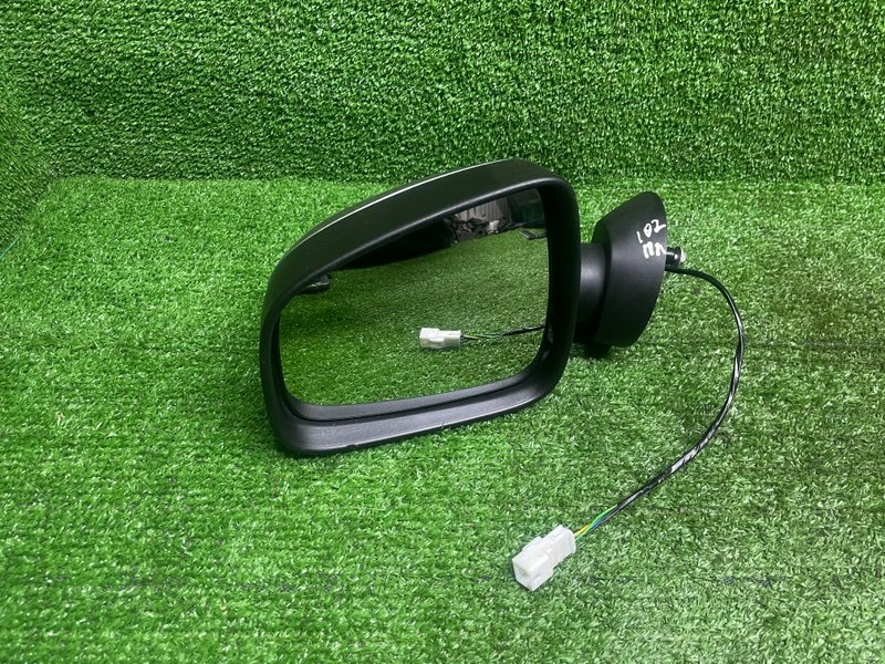 Зеркало левое, 9000 рублей, Москва