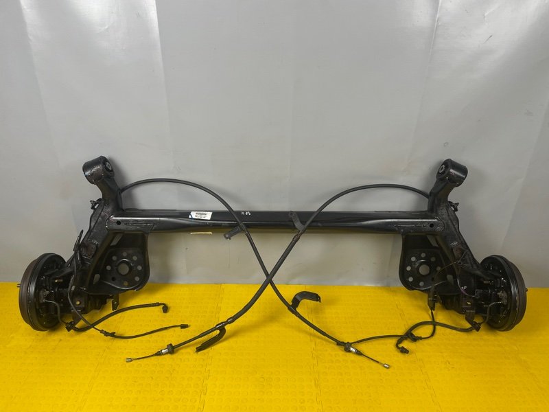 Балка задняя, 28000 рублей, Москва