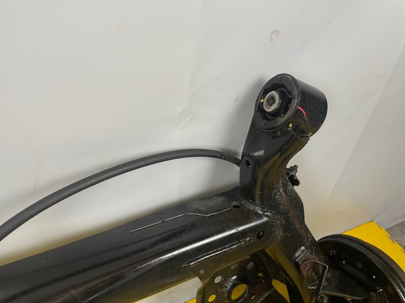 Балка задняя, 28000 рублей, Москва