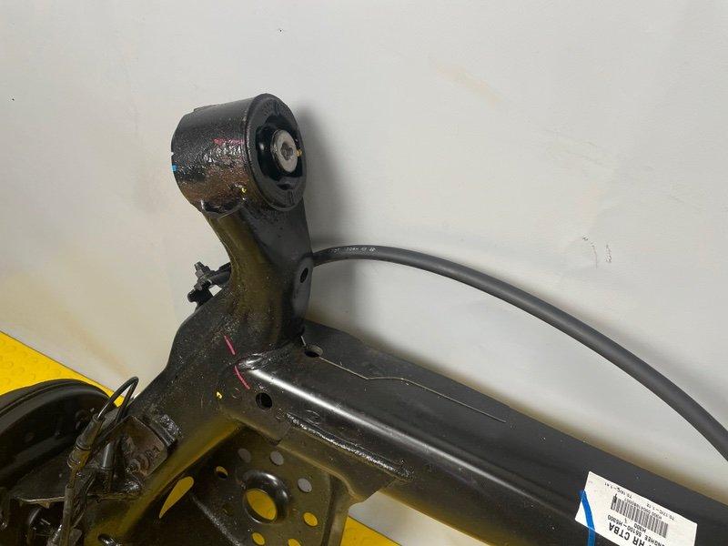 Балка задняя, 28000 рублей, Москва