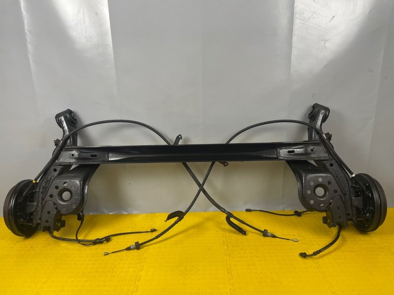 Балка задняя, 28000 рублей, Москва