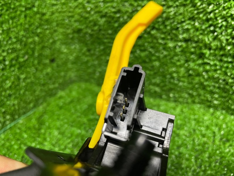 Замок багажника, 2000 рублей, Москва