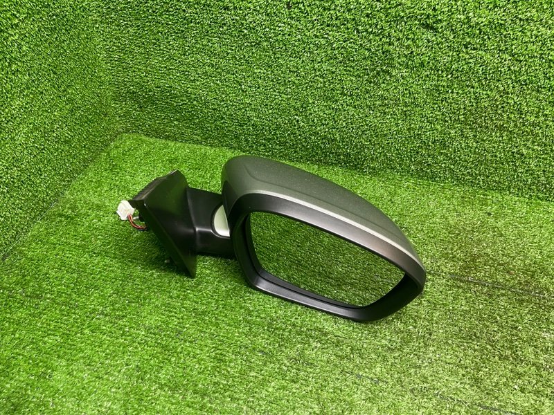 Зеркало правое, 15000 рублей, Москва