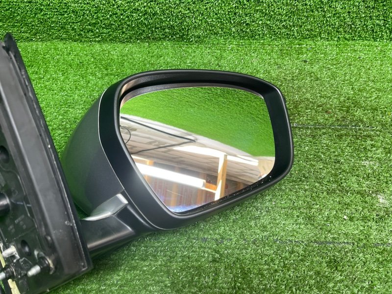 Зеркало правое, 15000 рублей, Москва