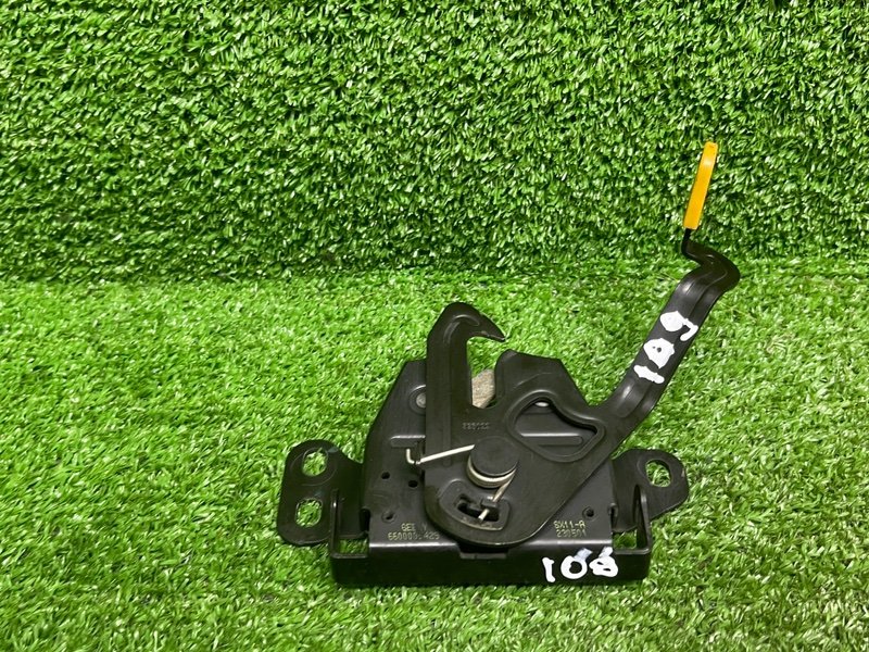 Замок капота, 1600 рублей, Москва