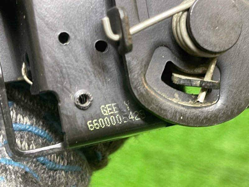 Замок капота, 1600 рублей, Москва