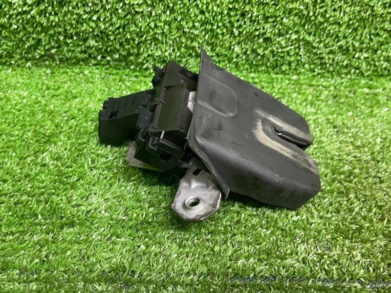 Замок багажника, 2000 рублей, Москва