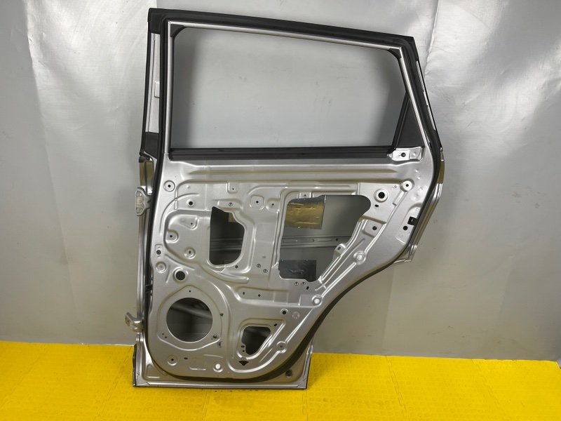 Дверь задняя правая, 47000 рублей, Москва