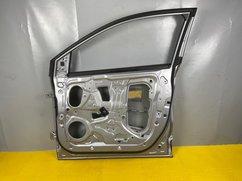 Дверь передняя правая, 55000 рублей, Москва