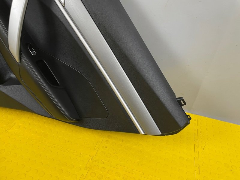 Обшивка двери, 2500 рублей, Москва