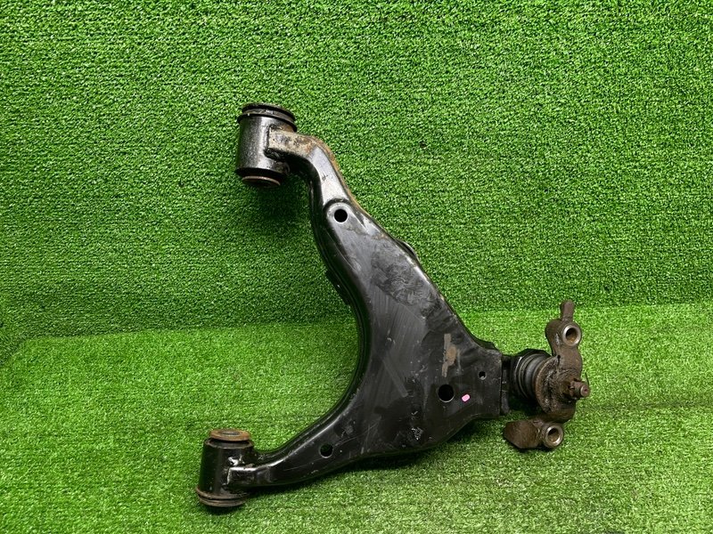 Рычаг передний правый нижний, 6000 рублей, Москва