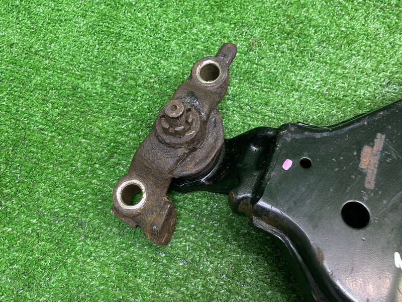 Рычаг передний левый нижний, 6000 рублей, Москва