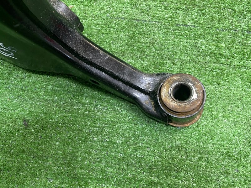 Рычаг передний левый нижний, 6000 рублей, Москва