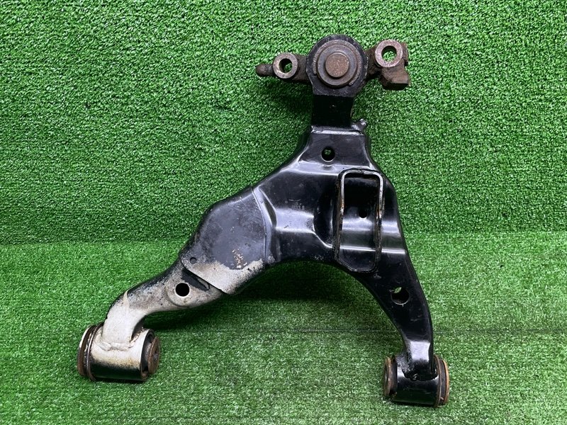 Рычаг передний левый нижний, 6000 рублей, Москва