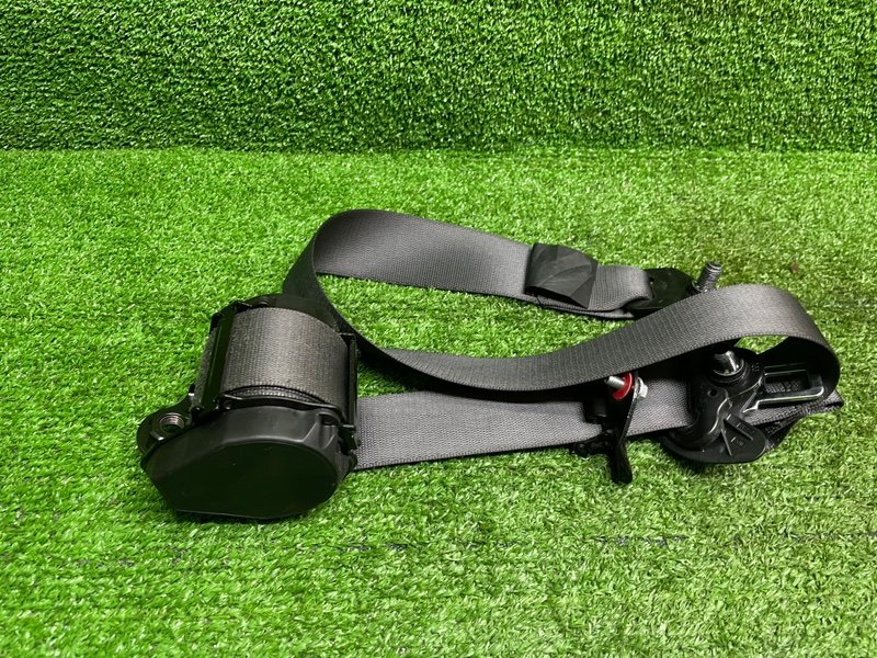 Ремень безопасности, 3000 рублей, Москва