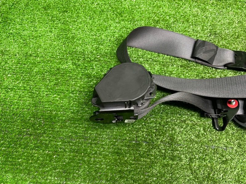 Ремень безопасности, 3000 рублей, Москва