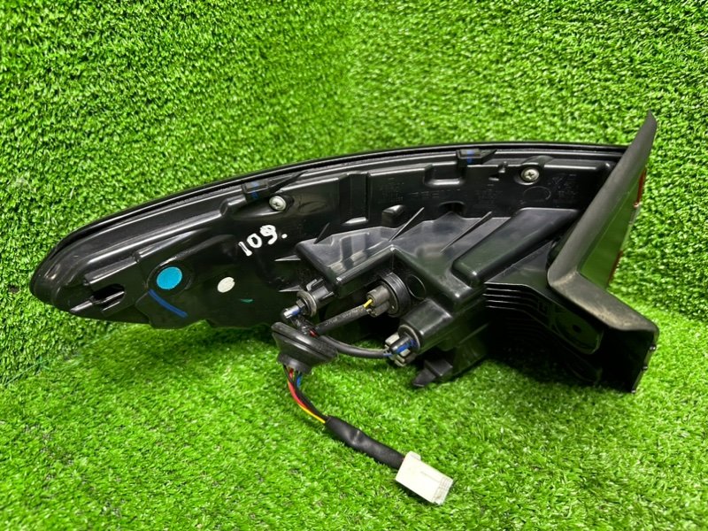 Фонарь задний правый, 10000 рублей, Москва