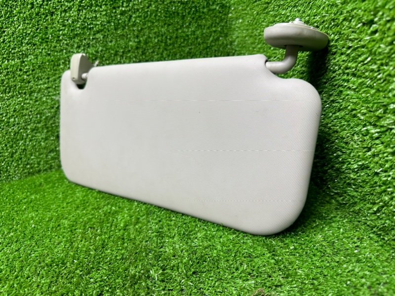 Козырек солнцезащитный, 2000 рублей, Москва