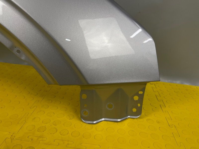 Крыло переднее правое, 25000 рублей, Москва