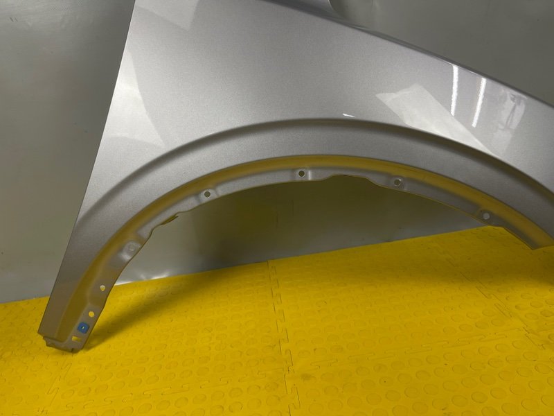 Крыло переднее правое, 25000 рублей, Москва