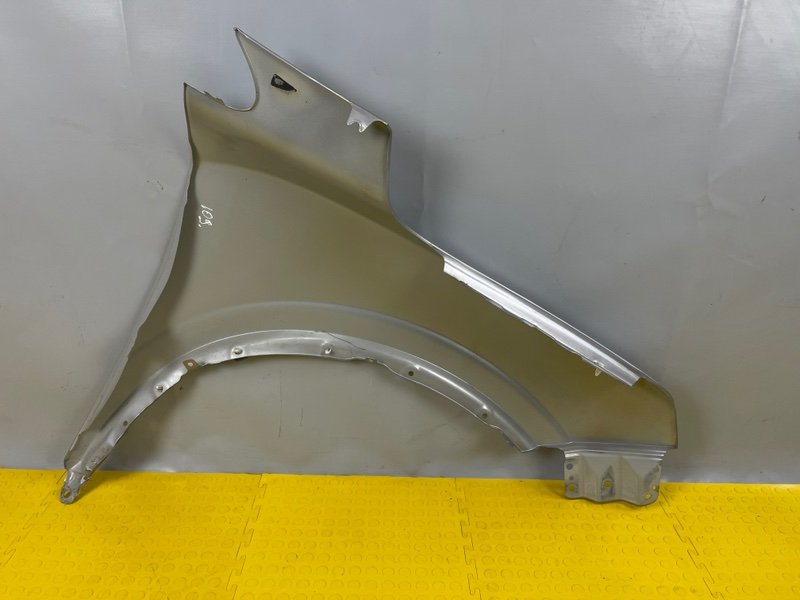 Крыло переднее левое, 15000 рублей, Москва