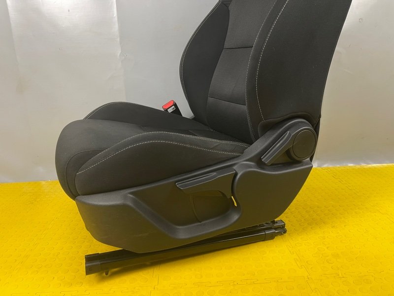 Сиденье переднее левое, 25500 рублей, Москва