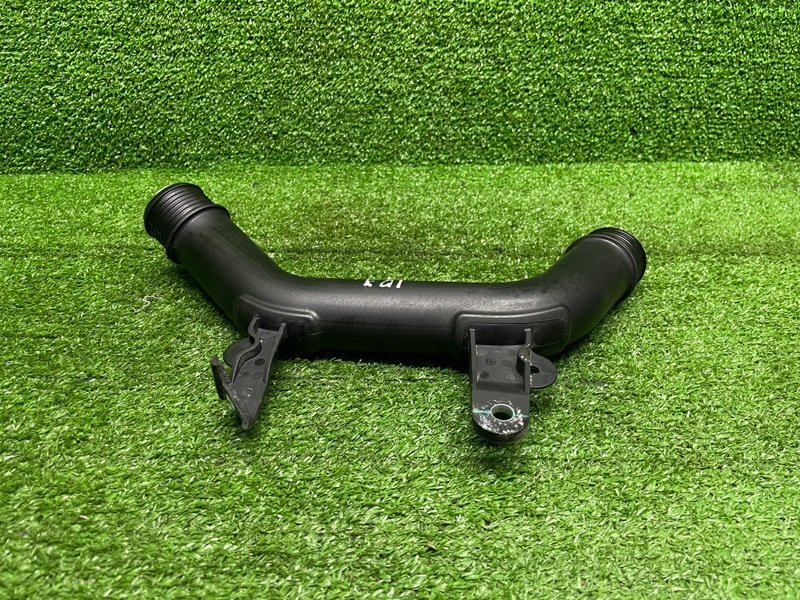 Патрубок интеркулера, 2000 рублей, Москва