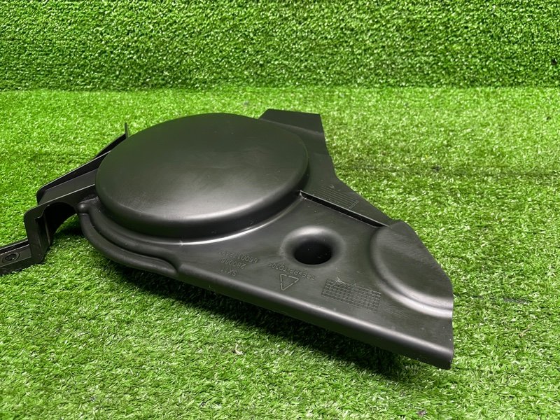 Крышка двигателя, 2000 рублей, Москва