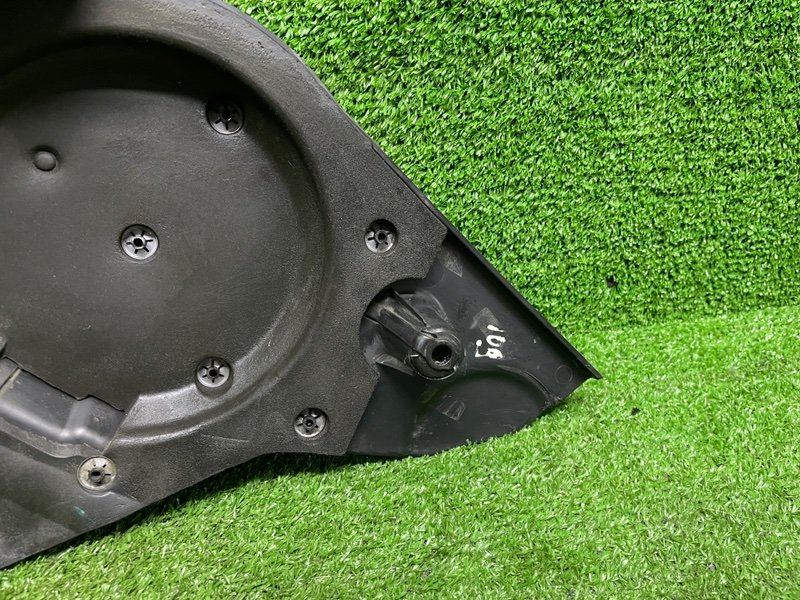 Крышка двигателя, 2000 рублей, Москва