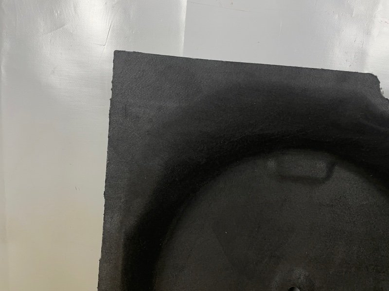 Пол багажника, 2000 рублей, Москва