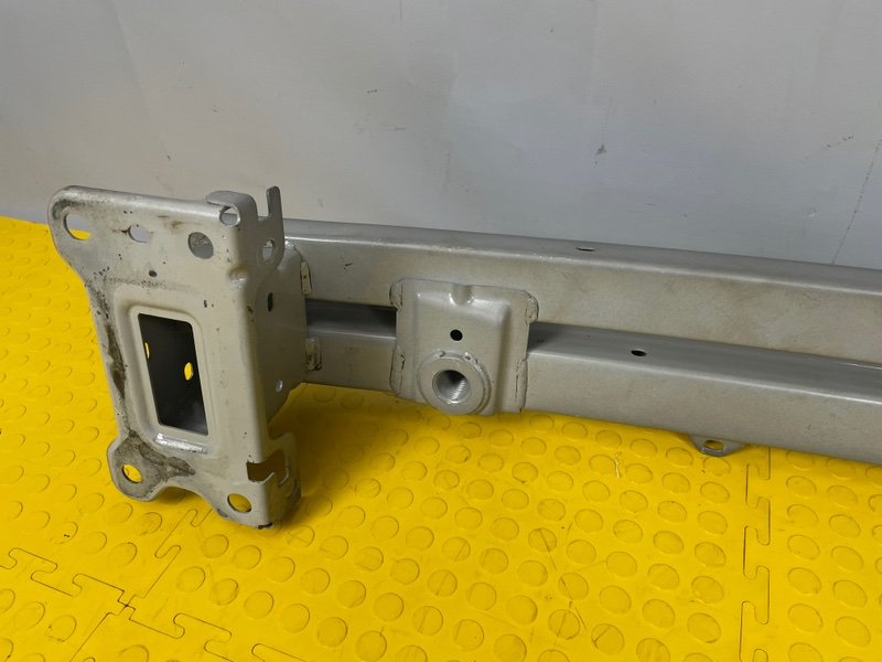 Усилитель переднего бампера, 6000 рублей, Москва