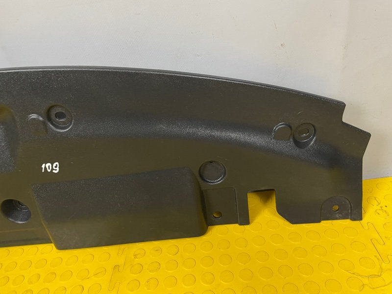 Кожух замка капота, 3500 рублей, Москва