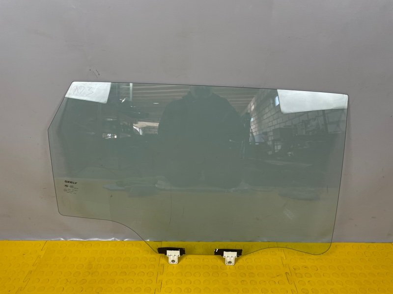 Стекло двери задней правой, 3500 рублей, Москва