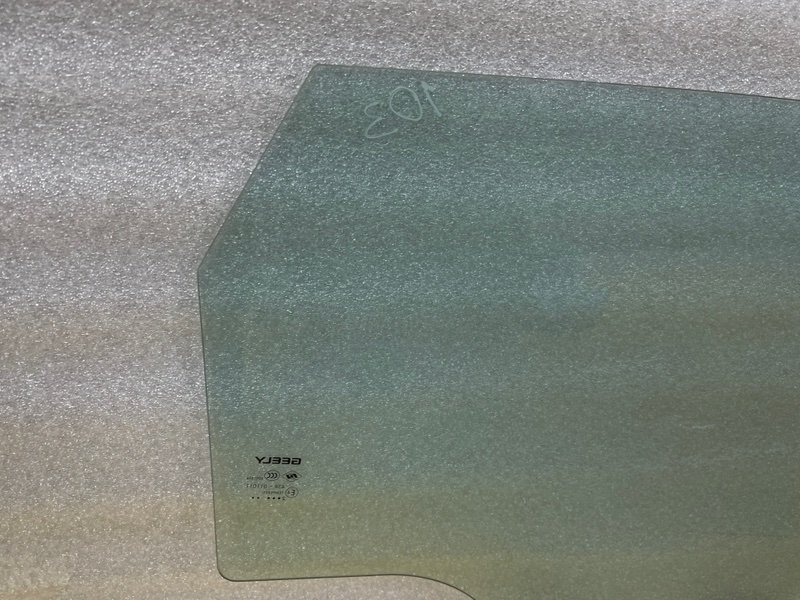 Стекло двери задней левой, 3500 рублей, Москва