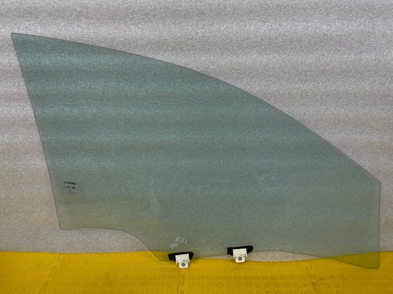 Стекло двери передней левой, 5000 рублей, Москва