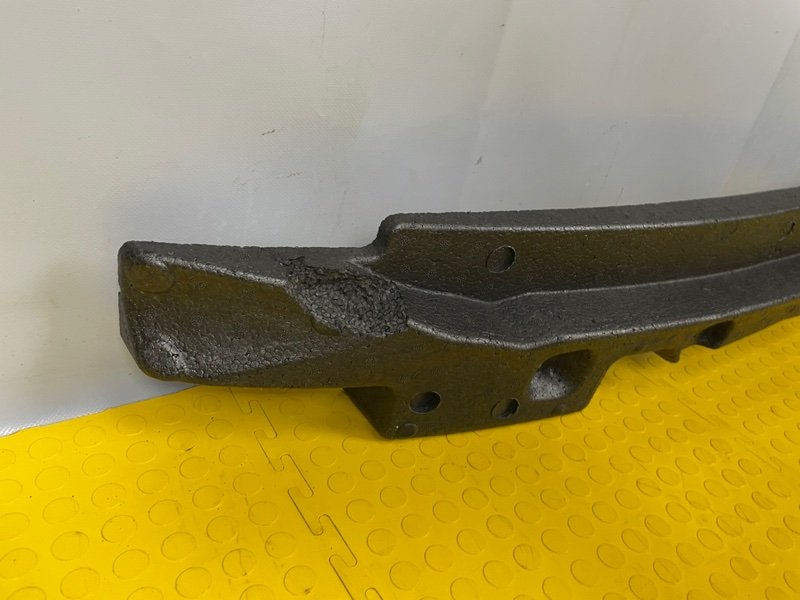 Наполнитель переднего бампера, 2000 рублей, Москва