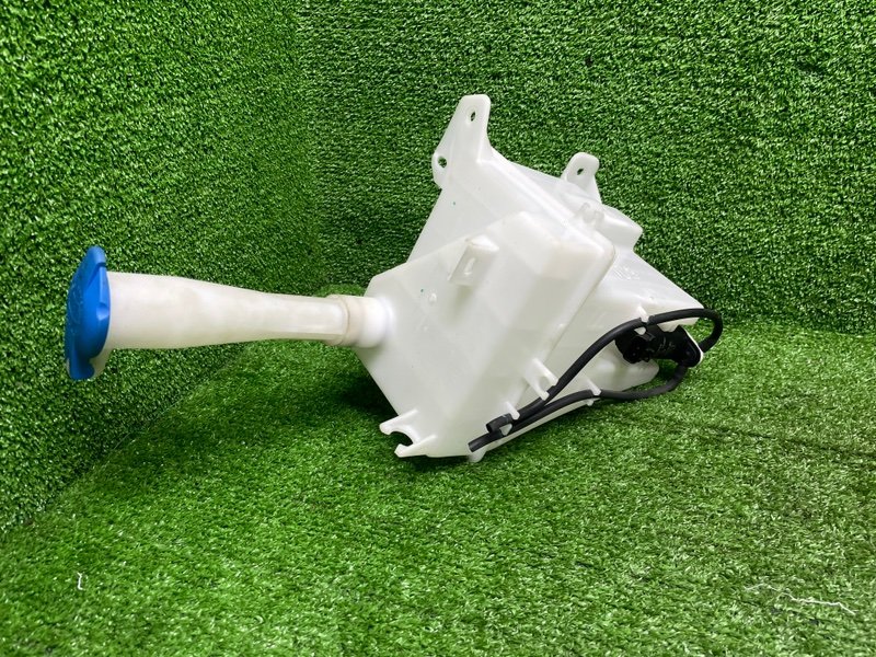 Бачок омывателя лобового стекла, 5000 рублей, Москва