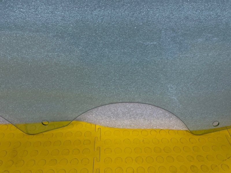 Стекло двери передней левой, 10000 рублей, Москва