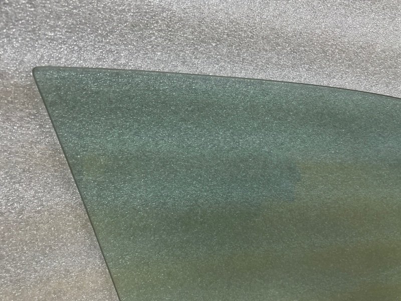 Стекло двери передней левой, 10000 рублей, Москва