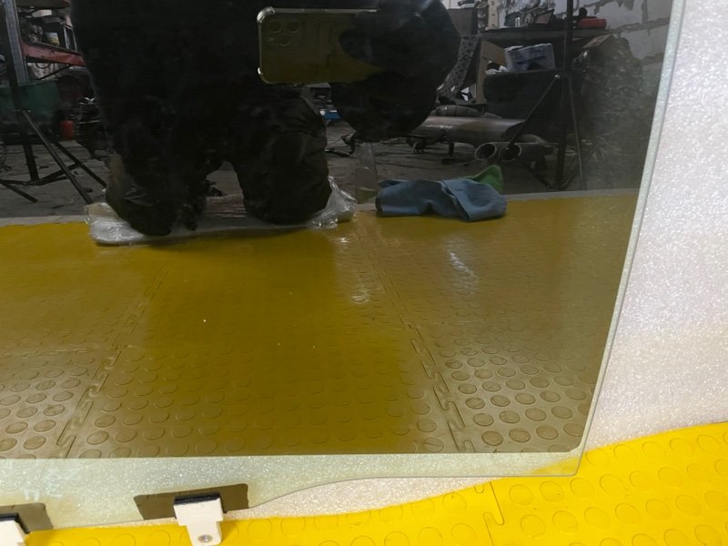 Стекло двери задней правой, 6000 рублей, Москва