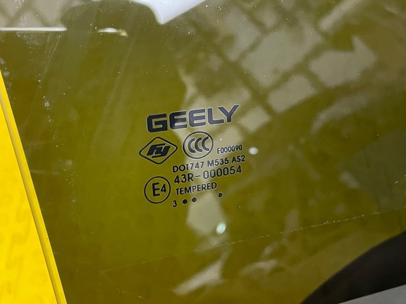 Стекло двери задней правой, 6000 рублей, Москва