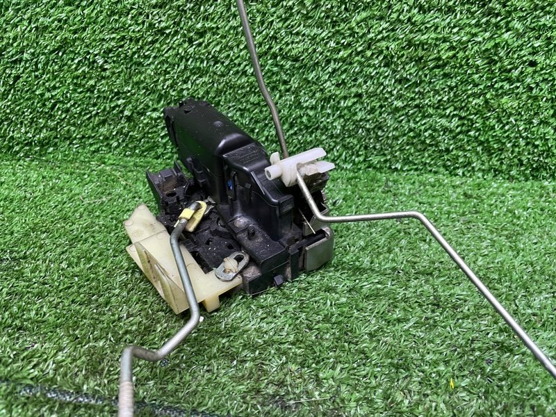 Замок двери передней левой, 5000 рублей, Москва